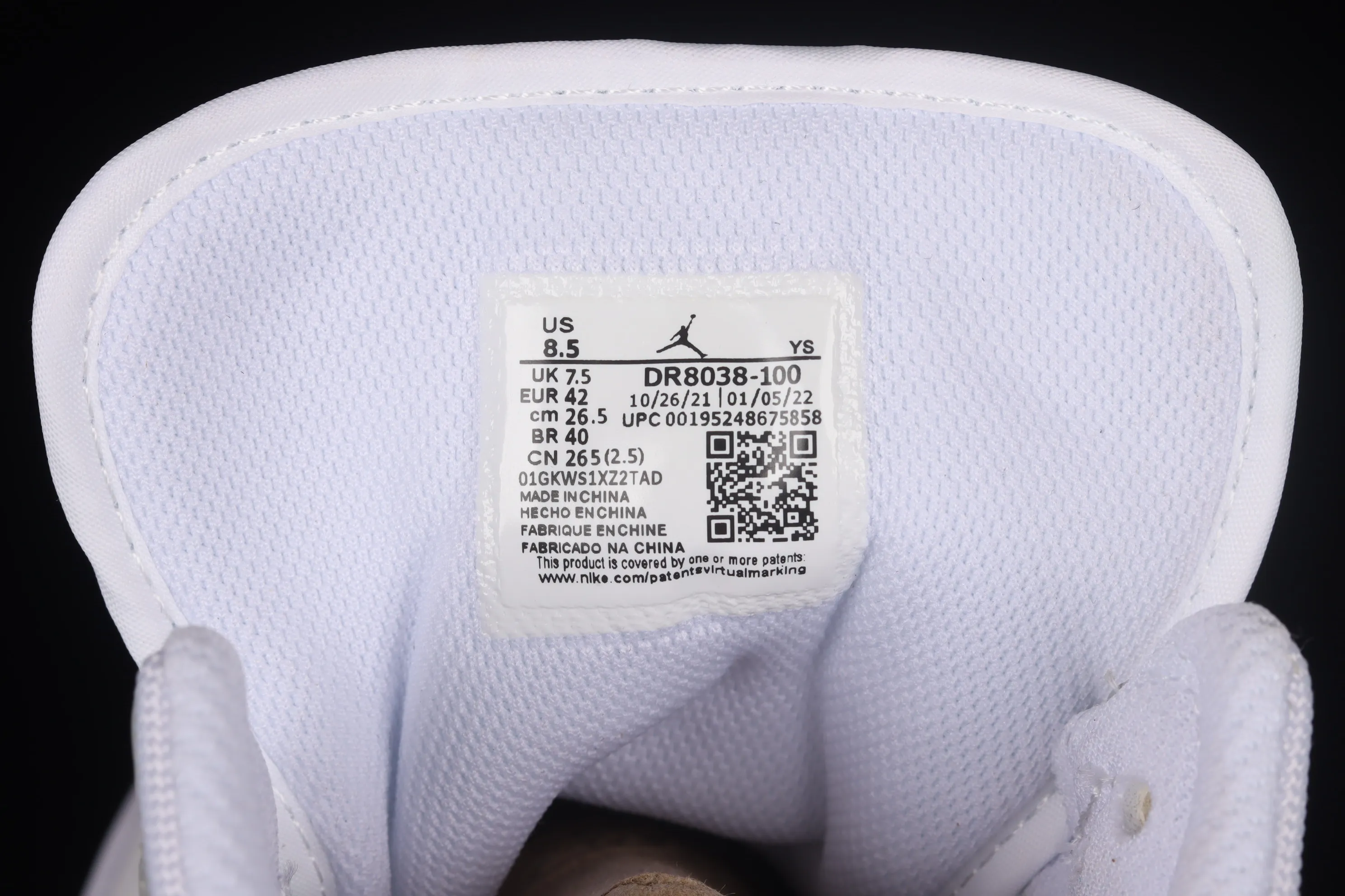 All categories Air Jordan Jordan series basketball shoes Air Jordan 1 Mid Z version Air Jordan 1 Mid AJ1 Joe 1 simple white and gray mid-top retro basketball shoes DR8038-100